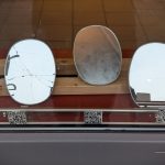 Sude Erkan, Migration im Spiegel von Massenmedien, Installation mit Spiegel und Audio, Foto: Magdalena Götz